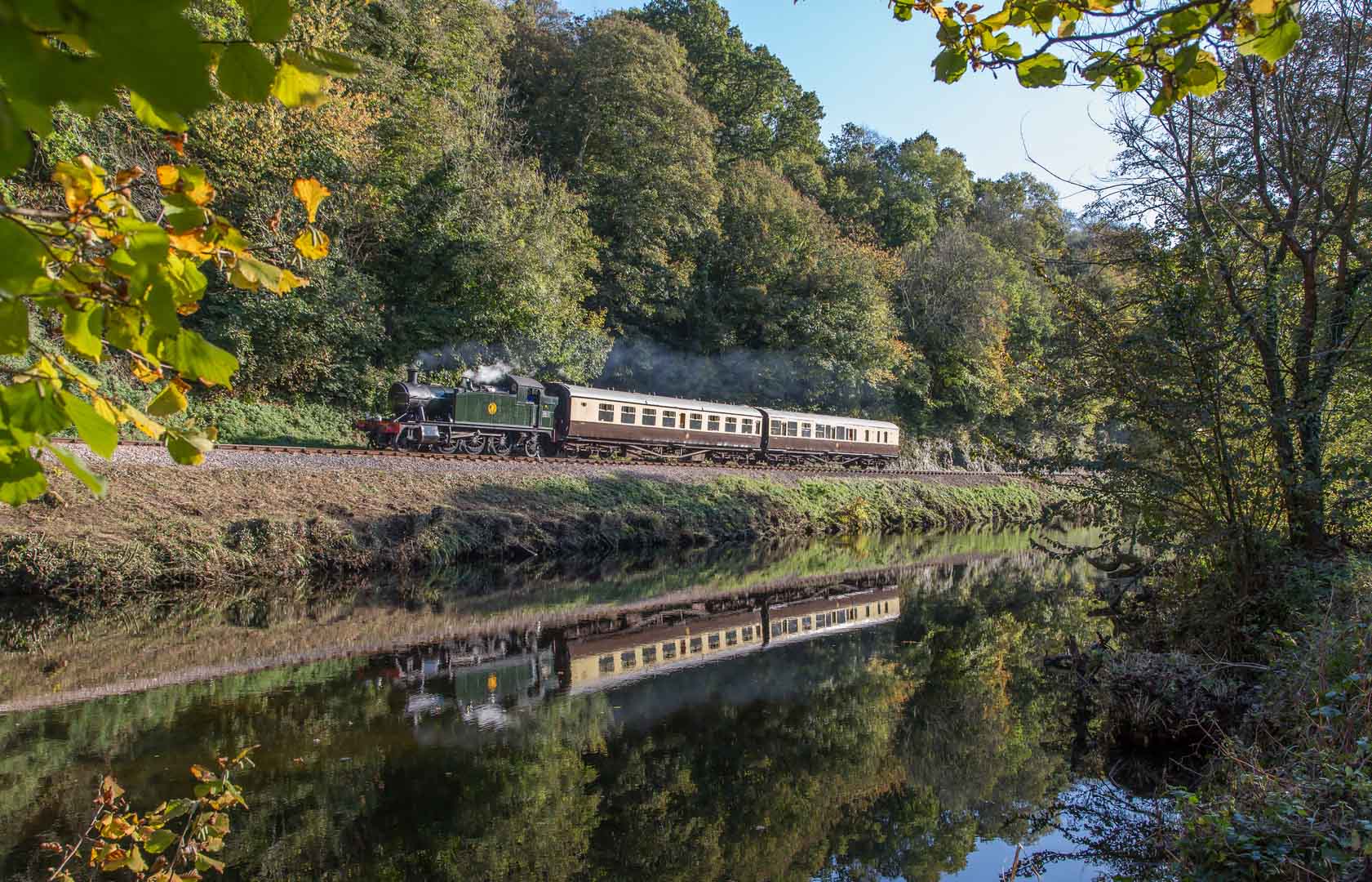 South-Devon-Railway-GWR-2-6-2T-No-5542-Colin-Wallace