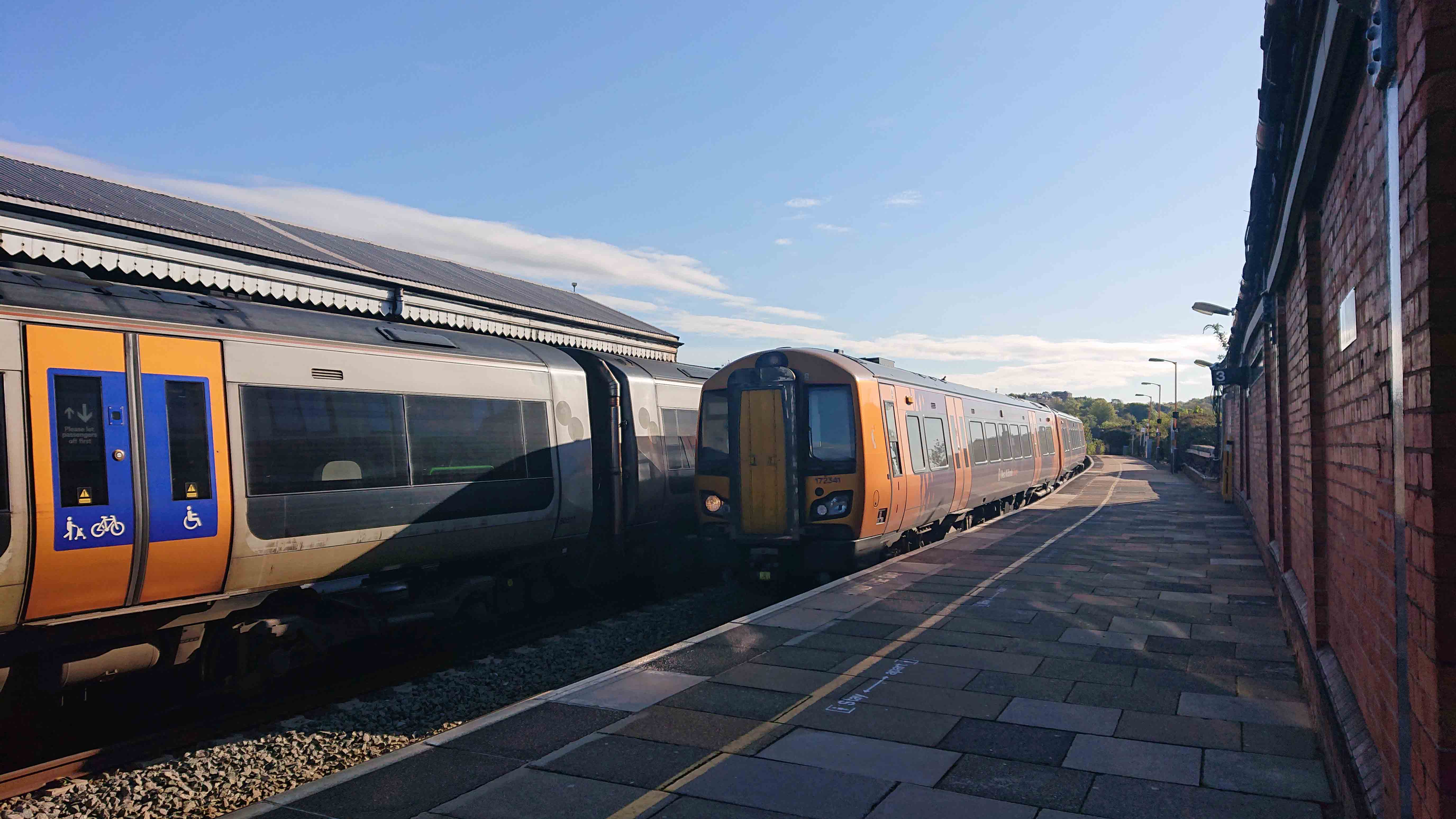 Worcester-Foregate-Street-Class-172