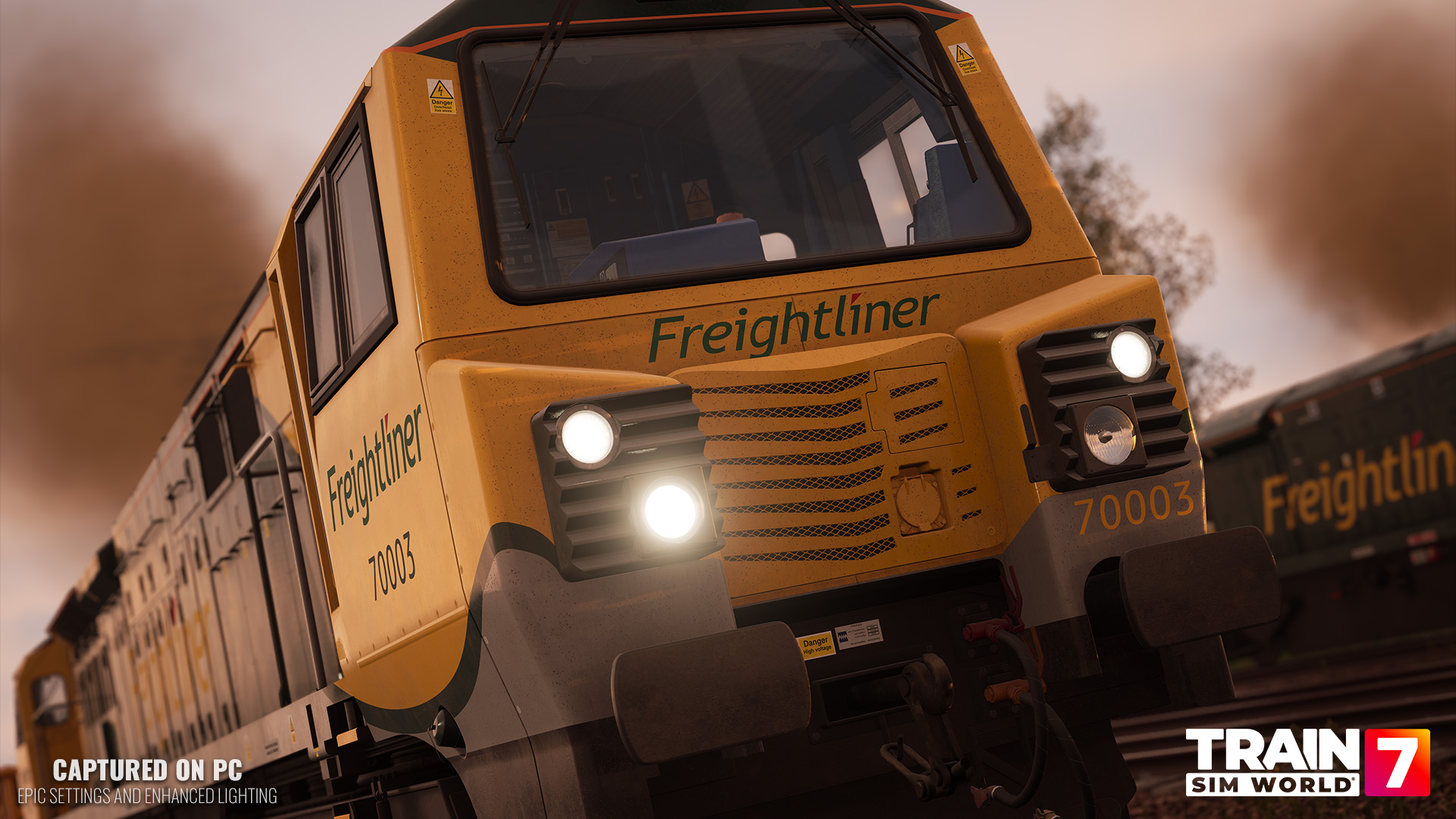 Freightliner16x9_9
